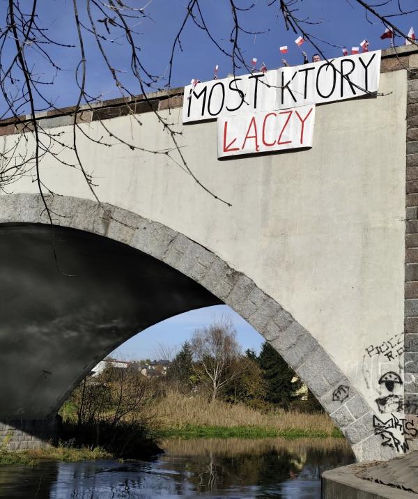 Most który łączy
